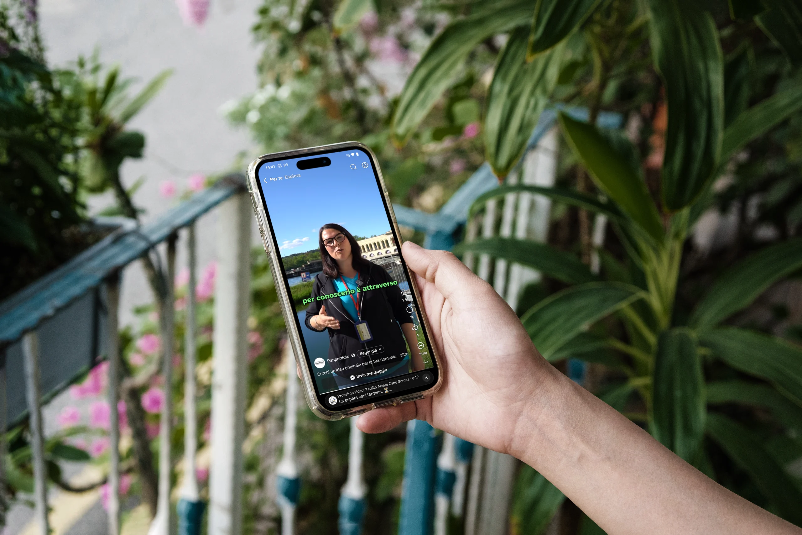 Free iPhone 16 Pro in Hand Mockup copia