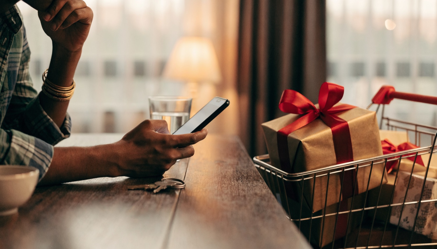 Acquisto online di regali durante le feste